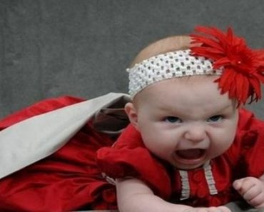 25 Awkward Baby Pictures