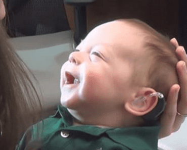 Deaf Baby Boy’s Heartwarming Reaction To Hearing Mom’s Voice The First Time…