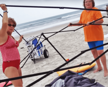 Dad Confronts Two Women Stealing His Beach Equipment