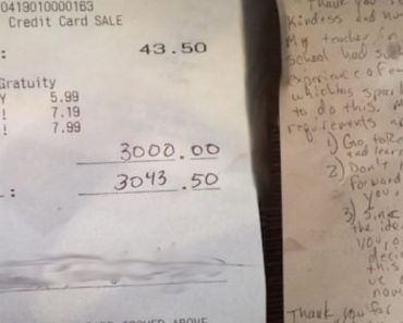 Waitress Receives A Stunning $3000 Tip, But It Came With ‘3 Conditions’