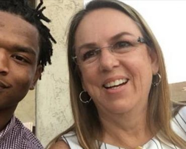 Grandma Accidentally Invites Stranger To Thanksgiving — Now, They’re Like ‘Family’